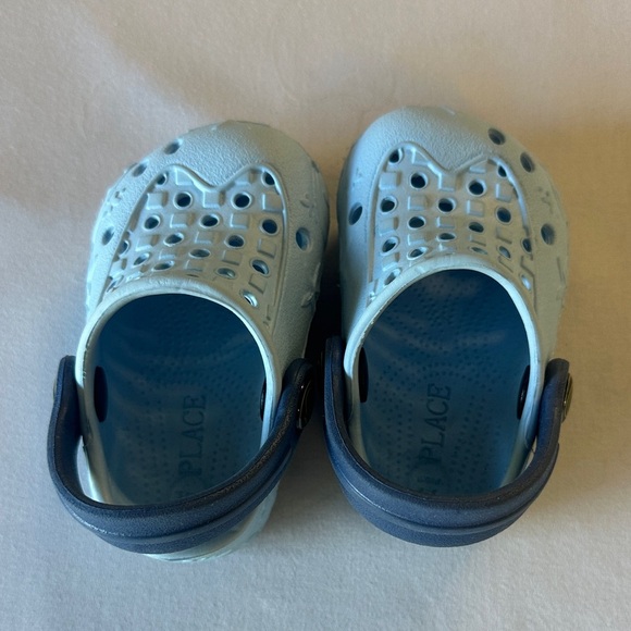 The Children's Place - Light Blue Clogs/water shoes Sandals with Heel Strap - Picture 11 of 11